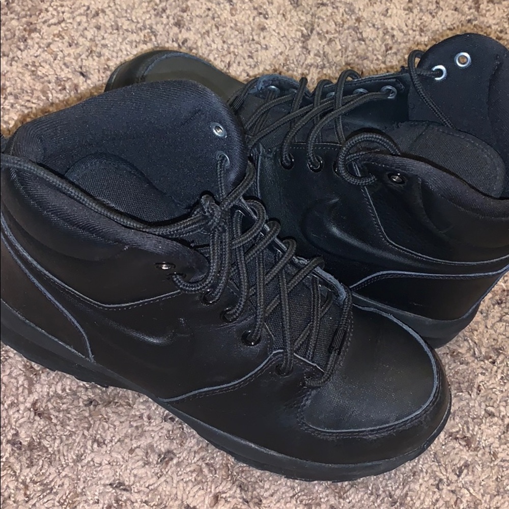 Nike Acg boots